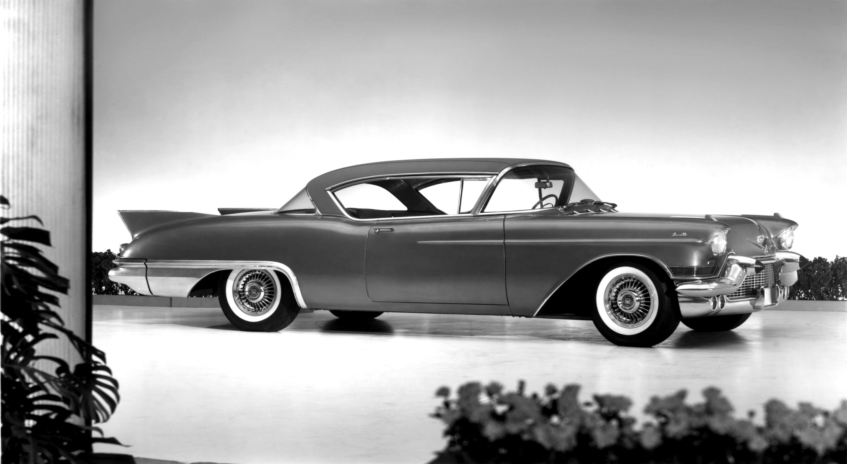 1957 Cadillac Eldorado Seville 001