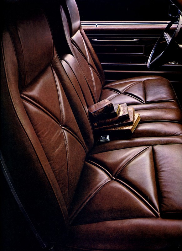 1971 Lincoln Continental-14