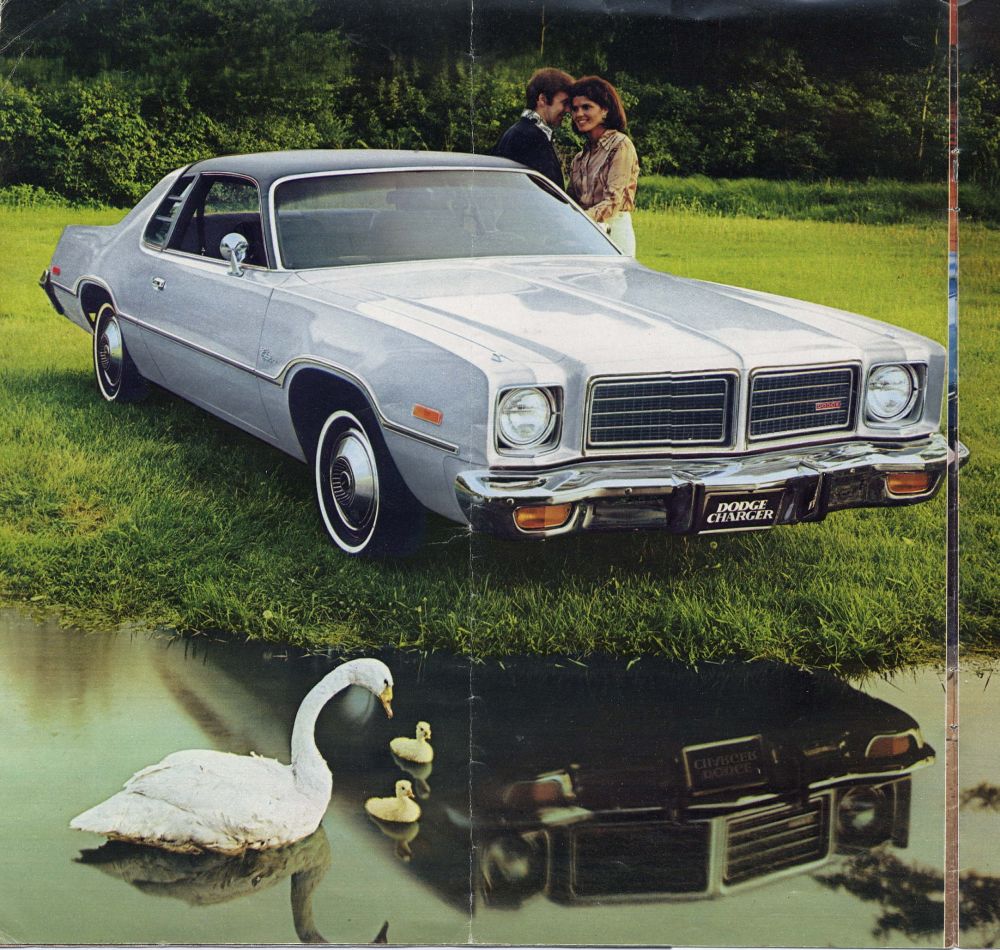 1976 Dodge Charger-08