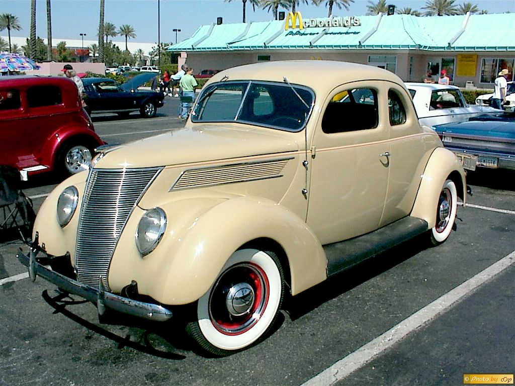 1937 Ford