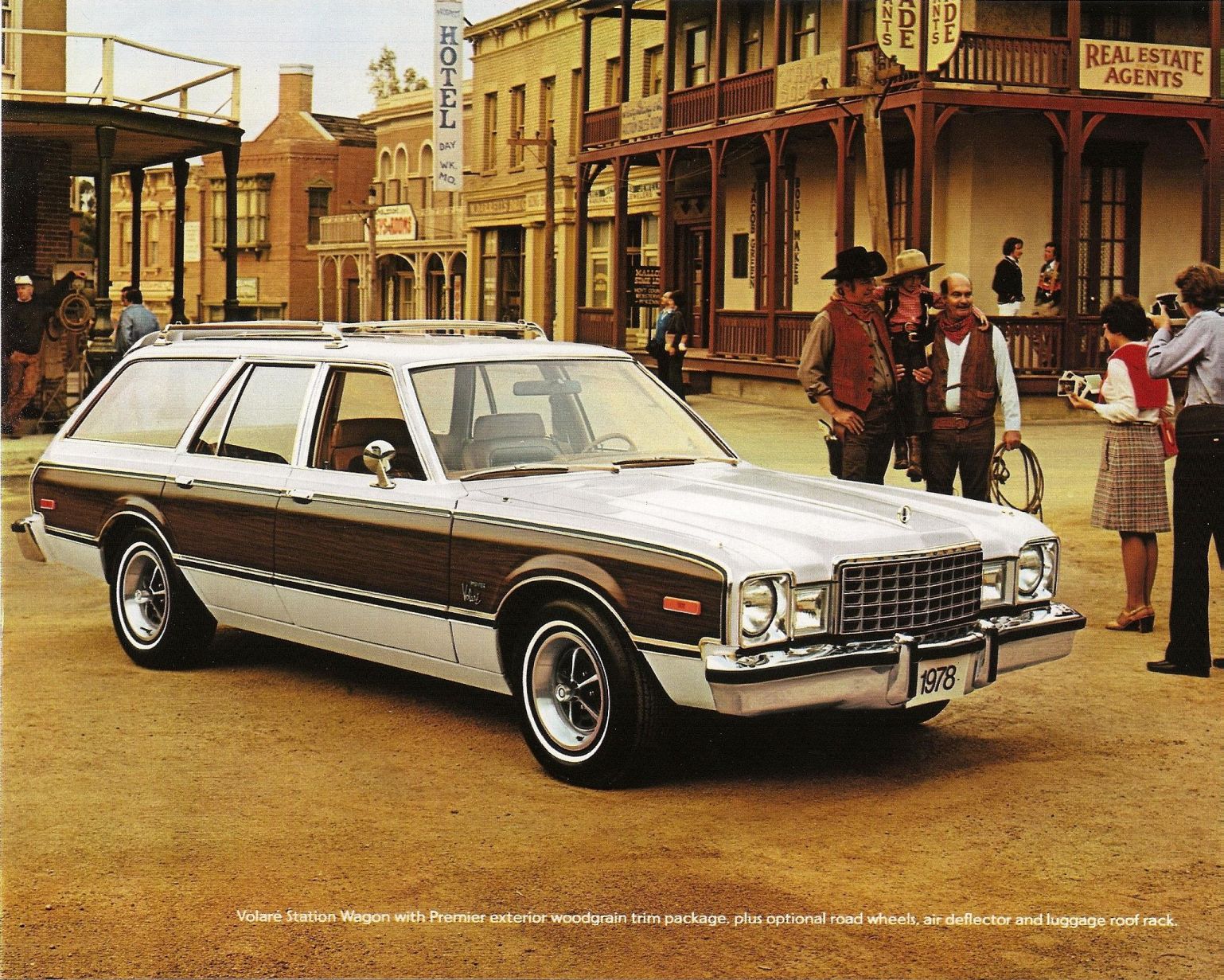 1978 Plymouth Volare-07